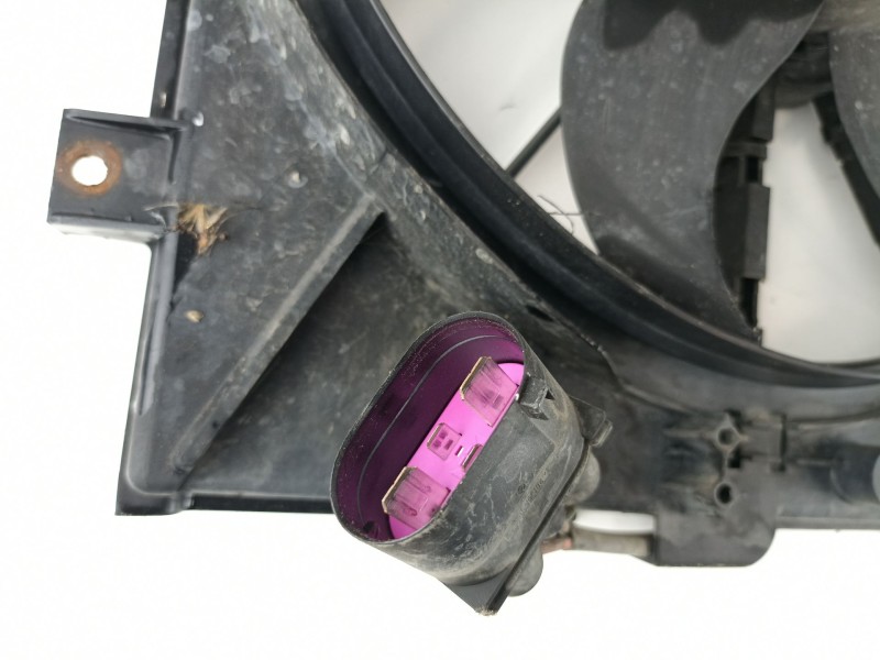 Recambio de electroventilador para volkswagen caddy ka/kb (2k) 1.9 tdi referencia OEM IAM 1K0121207  