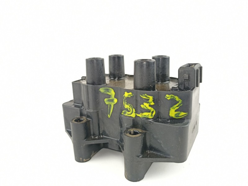 Recambio de bobina para peugeot 306 1.6 g/nfz 4p referencia OEM IAM 2526040A BAE04 