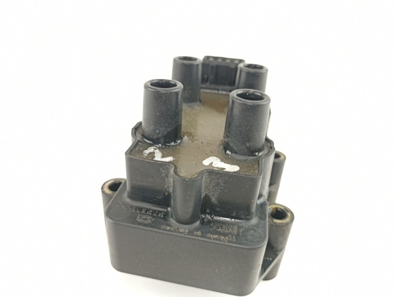 Recambio de bobina para peugeot 306 1.6 g/nfz 4p referencia OEM IAM 2526040A BAE04 