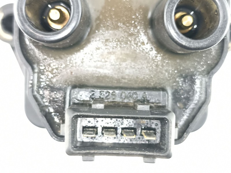 Recambio de bobina para peugeot 306 1.6 g/nfz 4p referencia OEM IAM 2526040A BAE04 