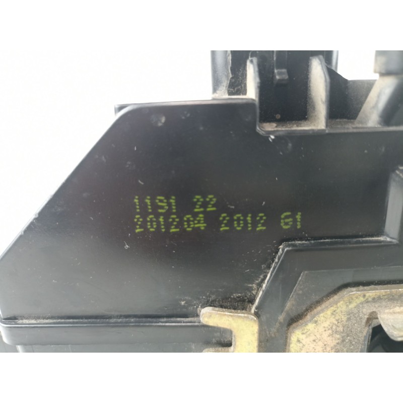 Recambio de cerradura puerta delantera izquierda para renault scenic ii 1.9 dci diesel referencia OEM IAM 119122 201204 