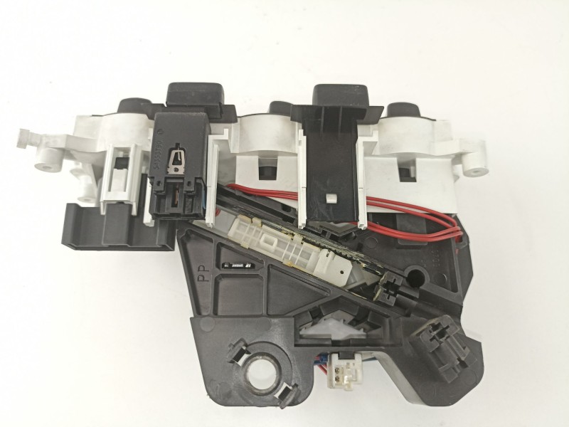 Recambio de mandos calefaccion aire para nissan primera berlina (p11) 1.6 16v cat referencia OEM IAM 275153J415  