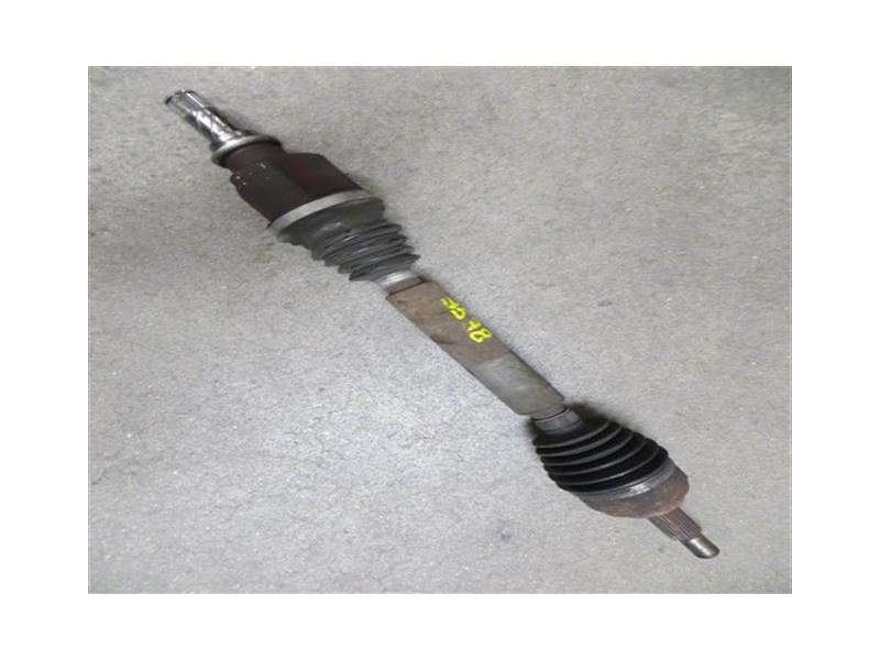 Recambio de transmision delantera izquierda para renault scenic 1.5 dci k9k 5p referencia OEM IAM 8200432516  