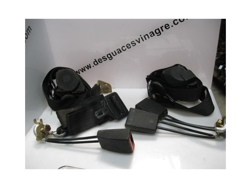 Recambio de cinturones traseros mercedes benz 190 ns 1989 para m. benz 190 2.0 g referencia OEM IAM   
