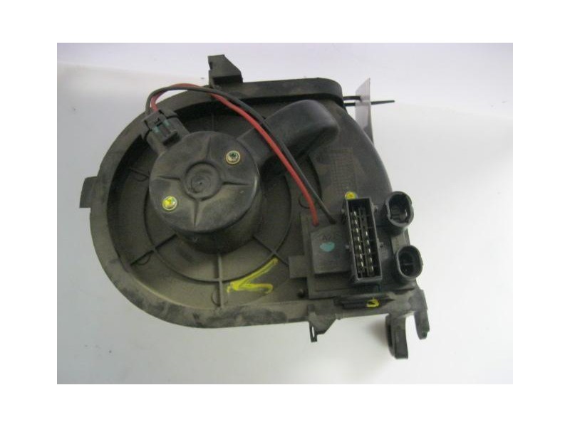 Recambio de motor calefaccion renault clio 19 td 2002 para renault clio 1.9 d referencia OEM IAM 1.271.212.0.0.  