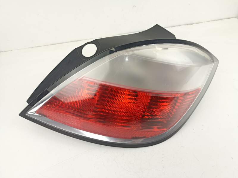 Recambio de piloto trasero derecho para opel astra 1.7 d referencia OEM IAM 24451837 00865302 