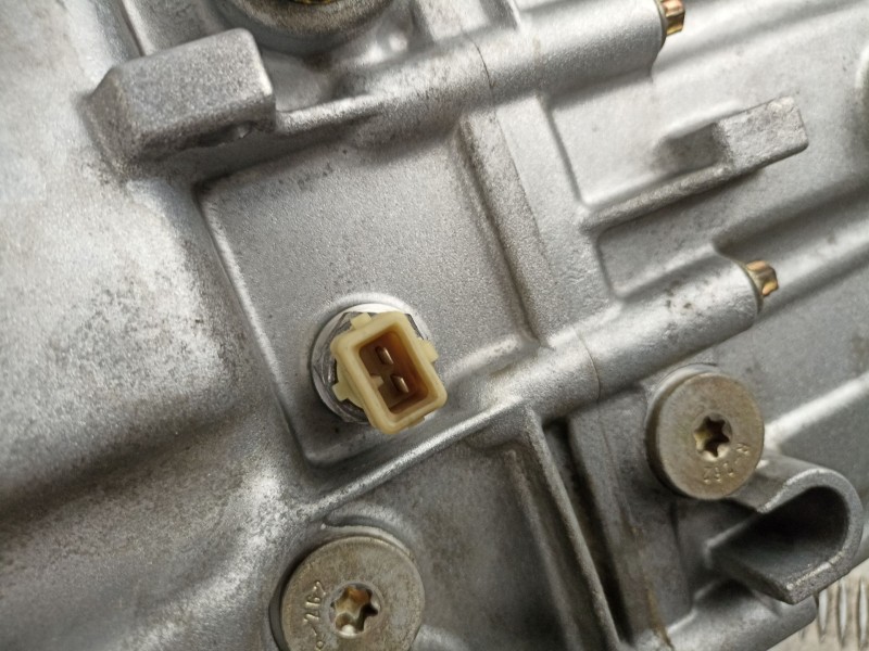 Recambio de caja cambios 5v turbo diesel para bmw serie 5 berlina (e39) 2.0 520d referencia OEM IAM 0985992HCM23001434404  