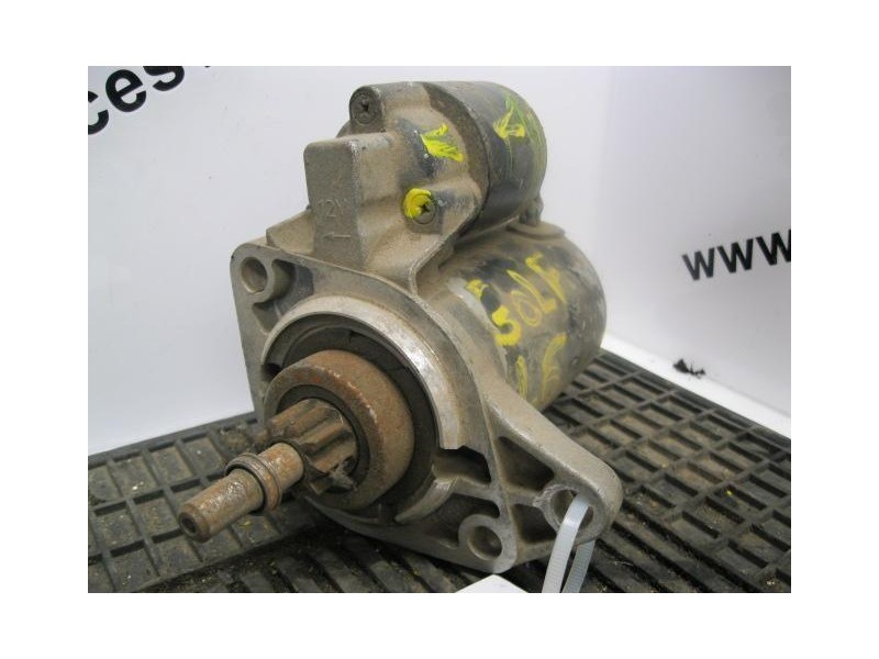 Recambio de motor arranque volkswagen golf 16 g 1991 para volkswagen golf 1.6 g ( ez ) referencia OEM IAM 0001112003-BOSCH  
