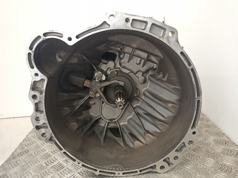 Recambio de caja cambios 6v turbo diesel para renault mascott 3.0 diesel referencia OEM IAM 315689 123055002 
