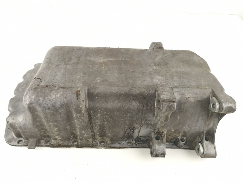 Recambio de carter aceite para citroen c5 2.0 hdi referencia OEM IAM 9641726880  