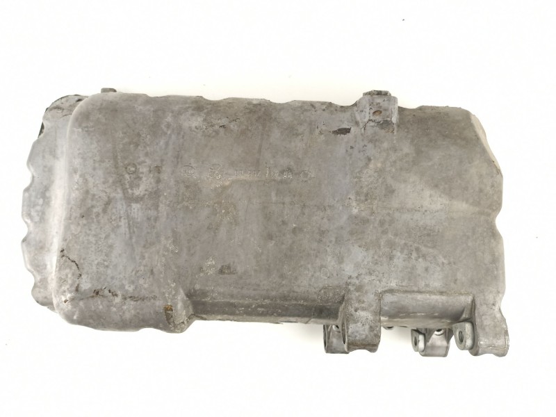 Recambio de carter aceite para citroen c5 2.0 hdi referencia OEM IAM 9641726880  