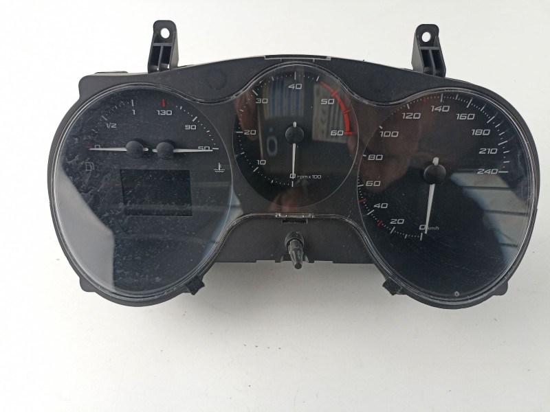 Recambio de cuadro instrumentos para seat leon (1p1) reference referencia OEM IAM 1P0920810F 04116030920600185 