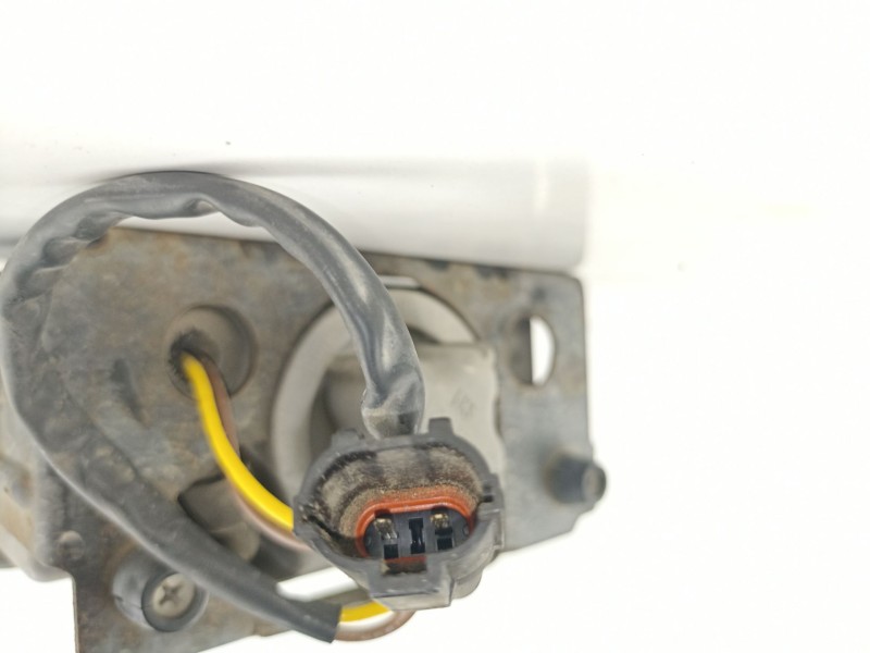 Recambio de antiniebla izquierdo para daewoo aranos 1.8 g -c18le-g referencia OEM IAM 96186479  
