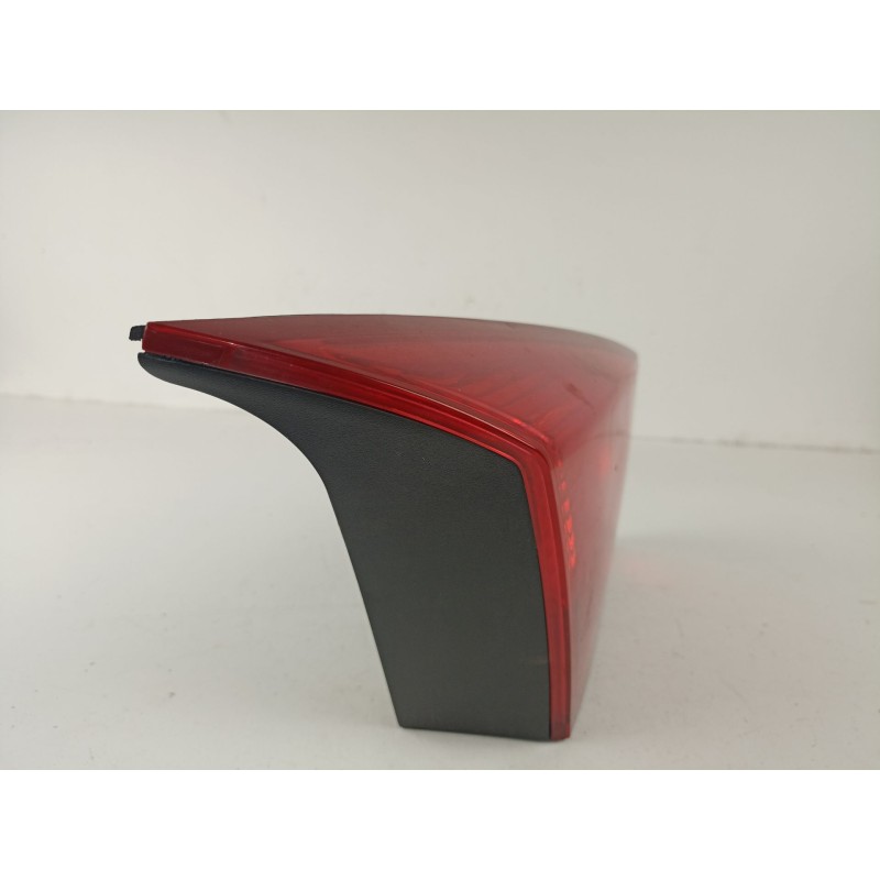 Recambio de piloto porton izquierdo para renault vel satis (bj0) 2.0 16v turbo referencia OEM IAM 89021293  