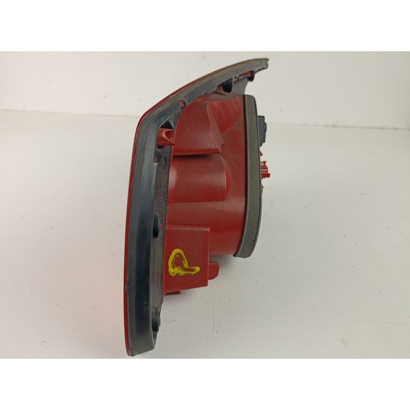 Recambio de piloto porton izquierdo para renault vel satis (bj0) 2.0 16v turbo referencia OEM IAM 89021293  
