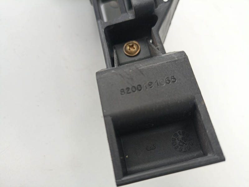 Recambio de manilla delantera derecha para renault vel satis (bj0) 2.0 16v turbo referencia OEM IAM 8200191065  