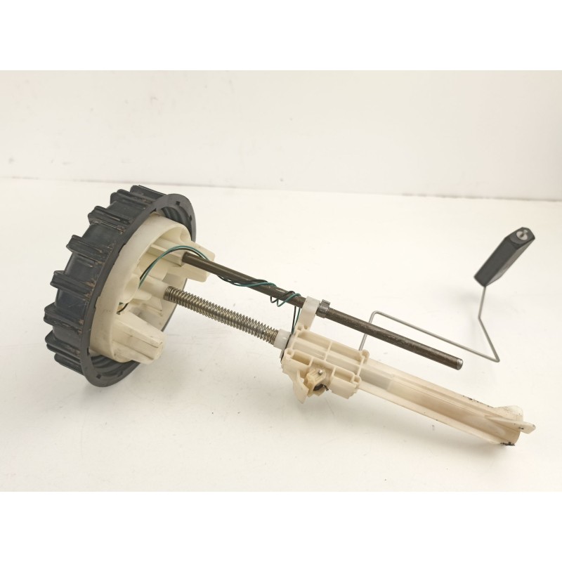 Recambio de bomba combustible aforador para land rover discovery 2.5 d referencia OEM IAM ERR5057 ER1223 