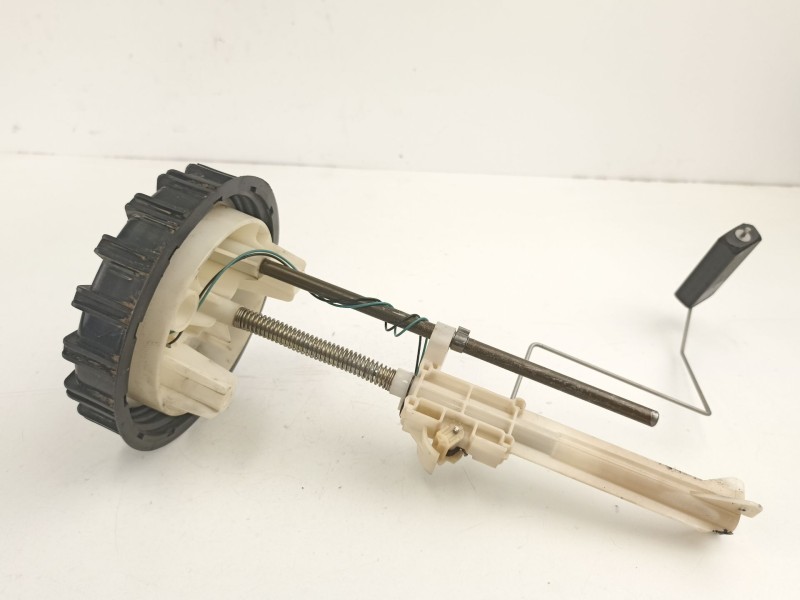 Recambio de bomba combustible aforador para land rover discovery 2.5 d referencia OEM IAM ERR5057 ER1223 