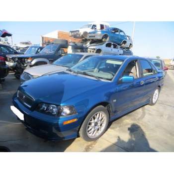 VOLVO S40