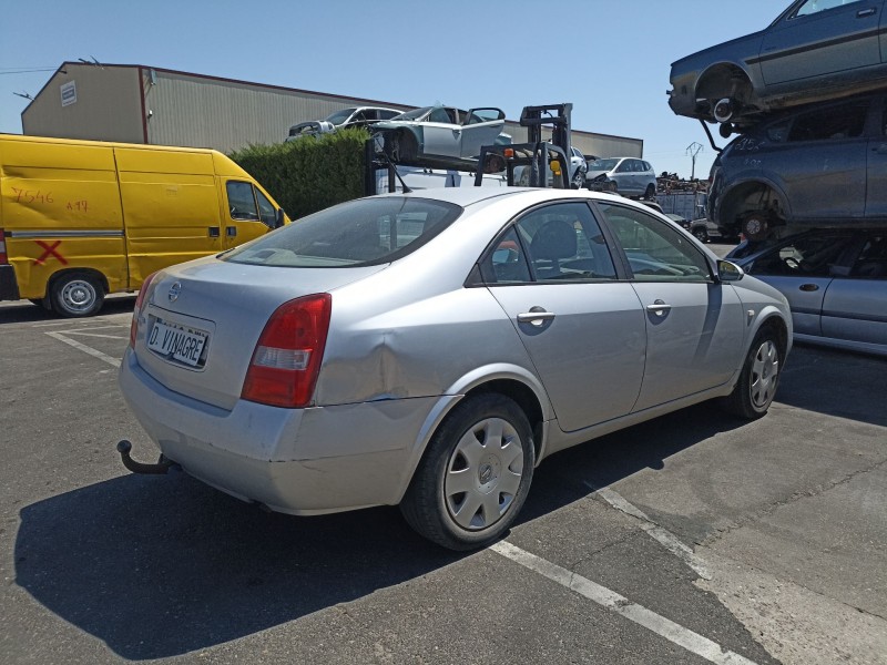 nissan primera berlina (p12) del año 2001