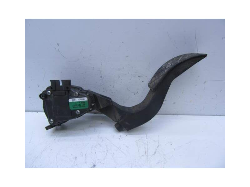 Recambio de potenciometro aceleracion para audi a4 b7 (8ec) 2.0 tdi 16v referencia OEM IAM 8E1721523C  
