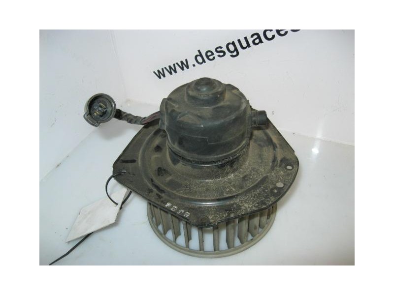 Recambio de motor calefacion daewoo aranos 20 gasolina 1998 para daewoo aranos 2.0 gasolina referencia OEM IAM 96168699  