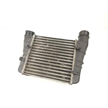 RADIADOR INTERCOOLER 8E0145805AA 