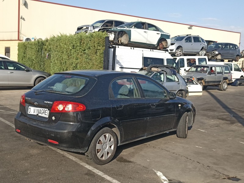 daewoo lacetti del año 2004