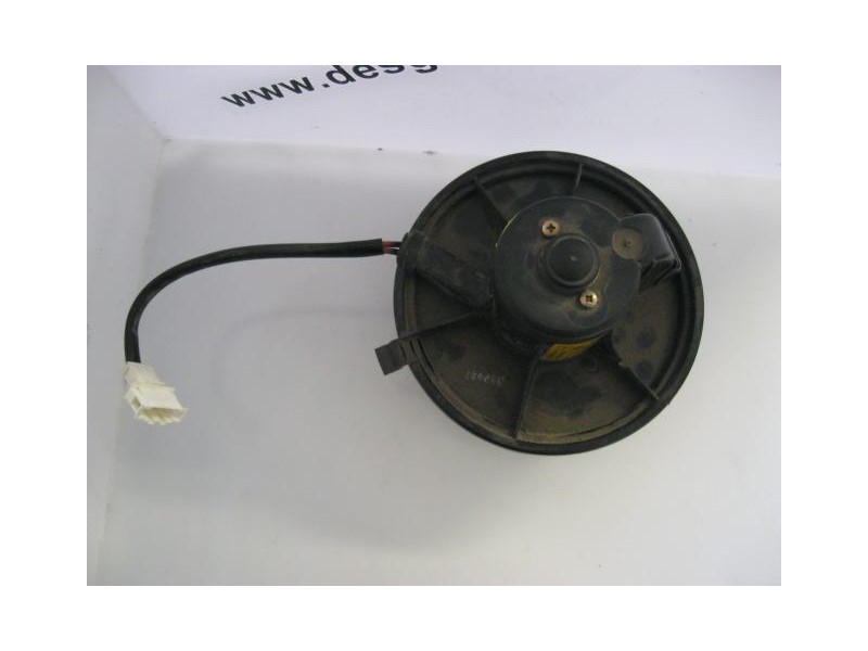Recambio de motor calefacion volkswagen transporter 19 td dabl 68cv 5p 1996 para volkswagen transporter 1.9 td d/abl 5p referenc