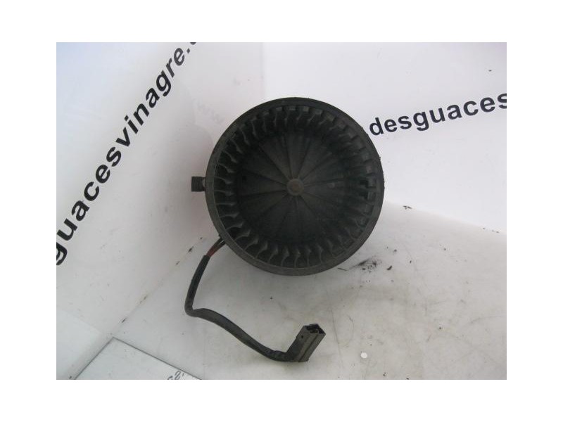 Recambio de motor calefacion volkswagen passat 18 g rf 8704cv 4p 1992 para volkswagen passat 1.8 g -rf referencia OEM IAM 357819