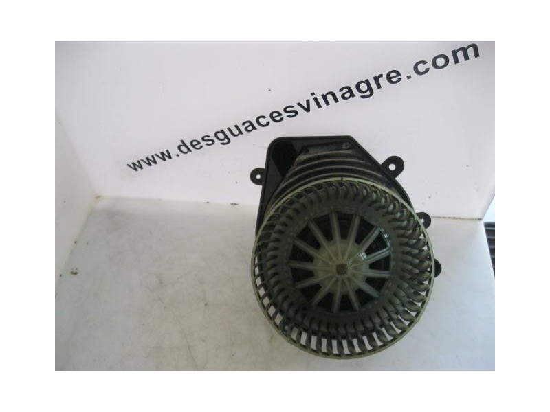 Recambio de motor calefacion volkswagen passat 19 tdi afn 11016cv 5p 1999 para volkswagen passat 1.9 tdi afn referencia OEM IAM 