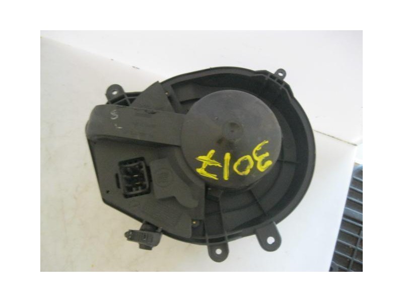 Recambio de motor calefacion volkswagen passat 19 tdi 5v dafn 11016cv4p 1997 para volkswagen passat 1.9 tdi 5v -(d)-afn (110,16c