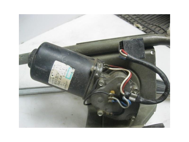 Recambio de motor limpia delantero mercedes benz v 220 23 cdi_vito 2001 para m. benz v 220 2.3 cdi_(vito) referencia OEM IAM   