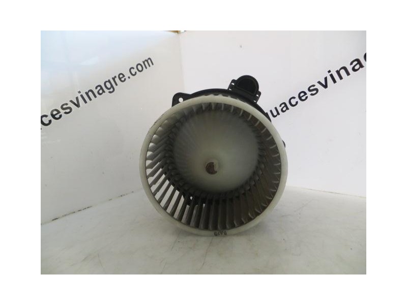 Recambio de motor calefacion hyundai getz 15 td 4fa 884cv 5p 2006 para hyundai getz 1.5 td -4fa referencia OEM IAM   