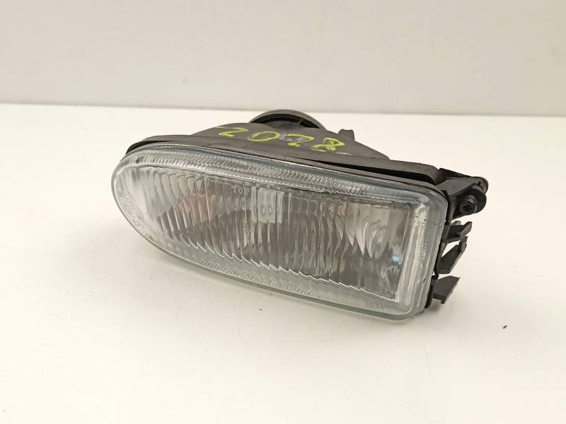Recambio de antiniebla derecho para renault laguna i (b56_, 556_) 2.2 dt (b569) referencia OEM IAM 7701042675  