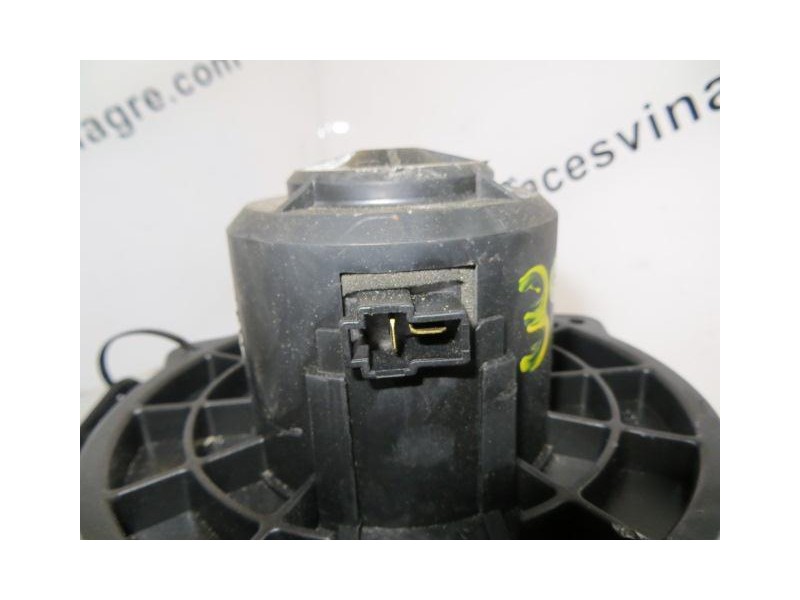 Recambio de motor calefacion hyundai h100 25 td d4cb crdi 5p 2007 para hyundai h100 2.5 td - d4cb (crdi) referencia OEM IAM 50A1