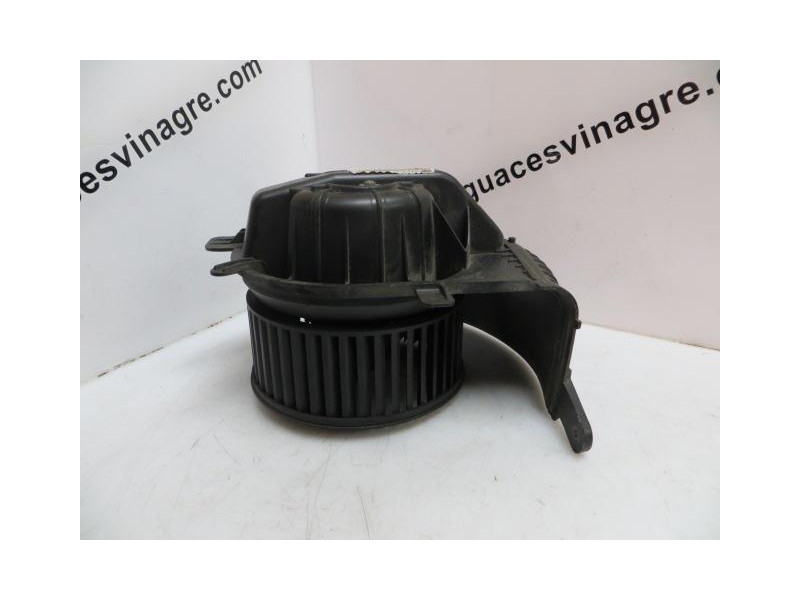 Recambio de motor calefacion renault scenic 19 dci f9q d812 5p 2003 para renault scenic 1.9 dci - f9q d812 referencia OEM IAM VA