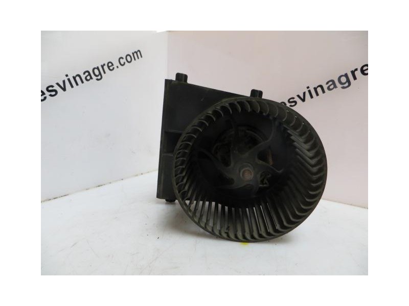 Recambio de motor calefacion volkswagen golf 19 td asv 11016cv 5p 2003 para volkswagen golf 1.9 td -asv referencia OEM IAM 1J181