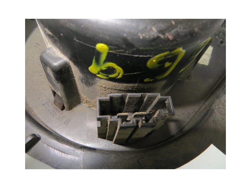 Recambio de motor calefacion volkswagen golf 19 td asv 11016cv 5p 2003 para volkswagen golf 1.9 td -asv referencia OEM IAM 1J181