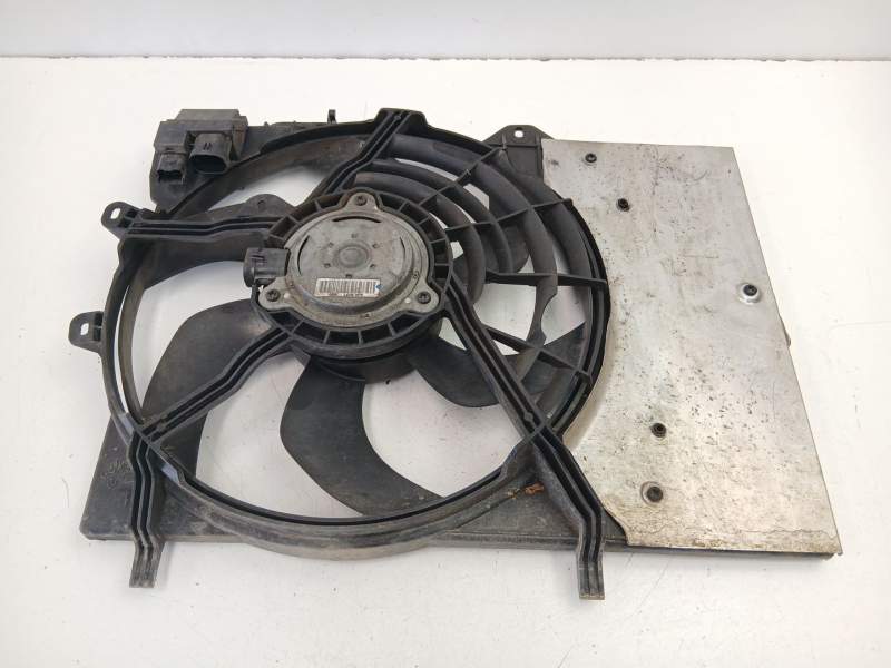Recambio de electroventilador para citroën c3 picasso (sh_) 1.6 hdi referencia OEM IAM 9682895680  