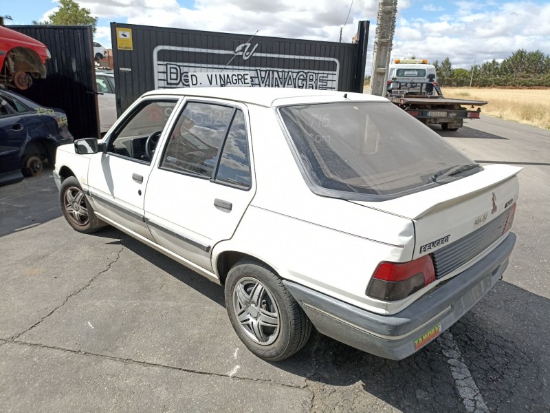 peugeot 309 del año 1990