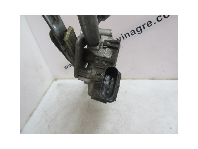 Recambio de motor limpia delantero seat ibiza 19 tdi atd 10061cv 5p 2003 para seat ibiza 1.9 tdi -atd referencia OEM IAM 0390241