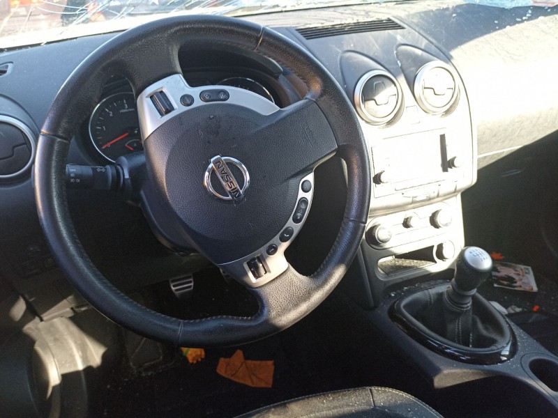 nissan qashqai (j10) del año 2007