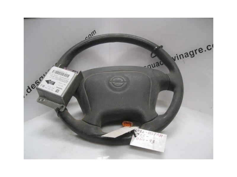 Recambio de airbag conductor opel astra 17 tds 1994 para opel astra 1.7 td referencia OEM IAM   