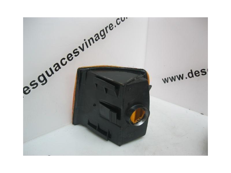 Recambio de piloto delantero derecho volkswagen passat 16 g 1988 para volkswagen passat 1.8 g referencia OEM IAM   