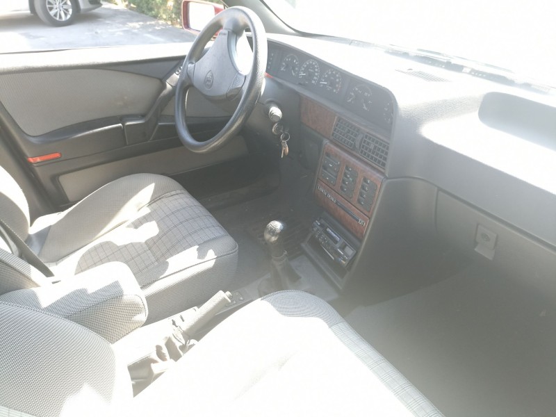 lancia dedra berl. del año 1990