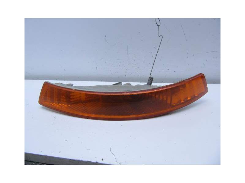 Recambio de piloto delantero izquierdo para renault trafic ii furgoneta (fl) 1.9 dci 100 (fl0c) referencia OEM IAM 8200007031  
