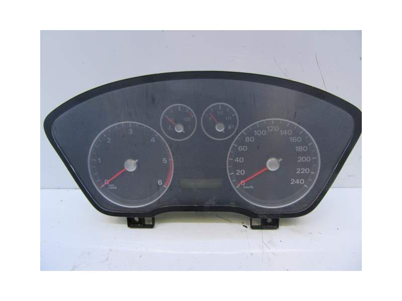 Recambio de cuadro instrumentos para ford focus 2.0 tdci referencia OEM IAM 3M5F10841B  