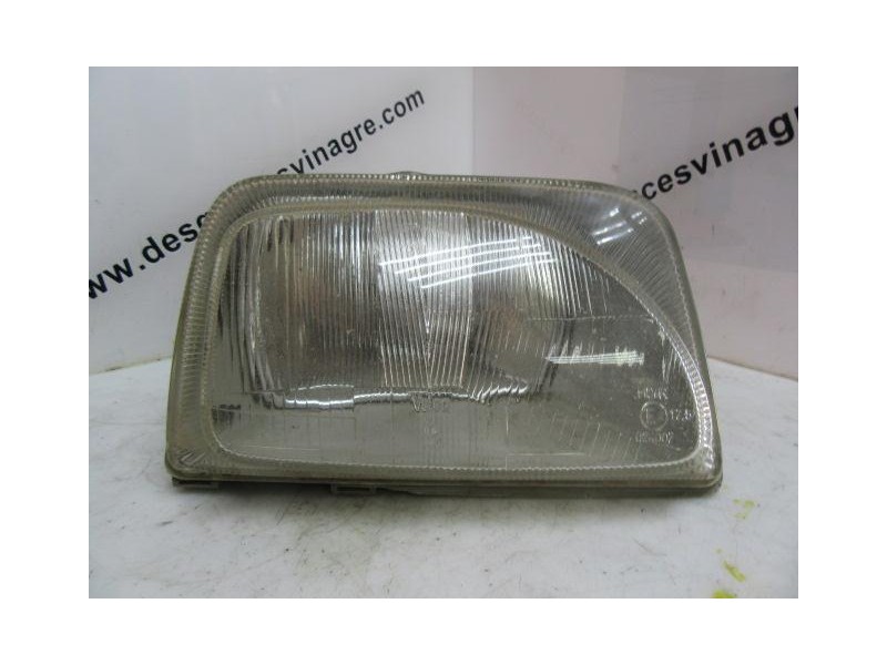 Recambio de faro derecho para renault express 1.9 d referencia OEM IAM   