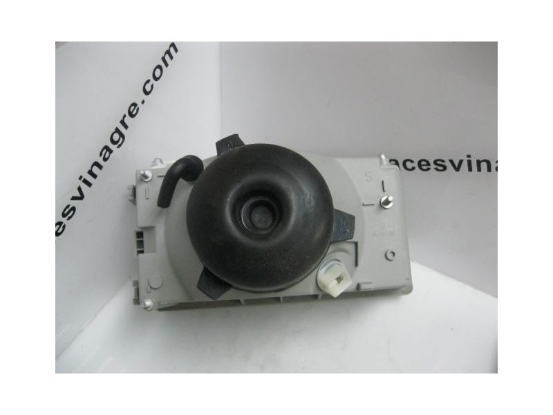 Recambio de faro izquierdo para fiat uno 1.1 g referencia OEM IAM   